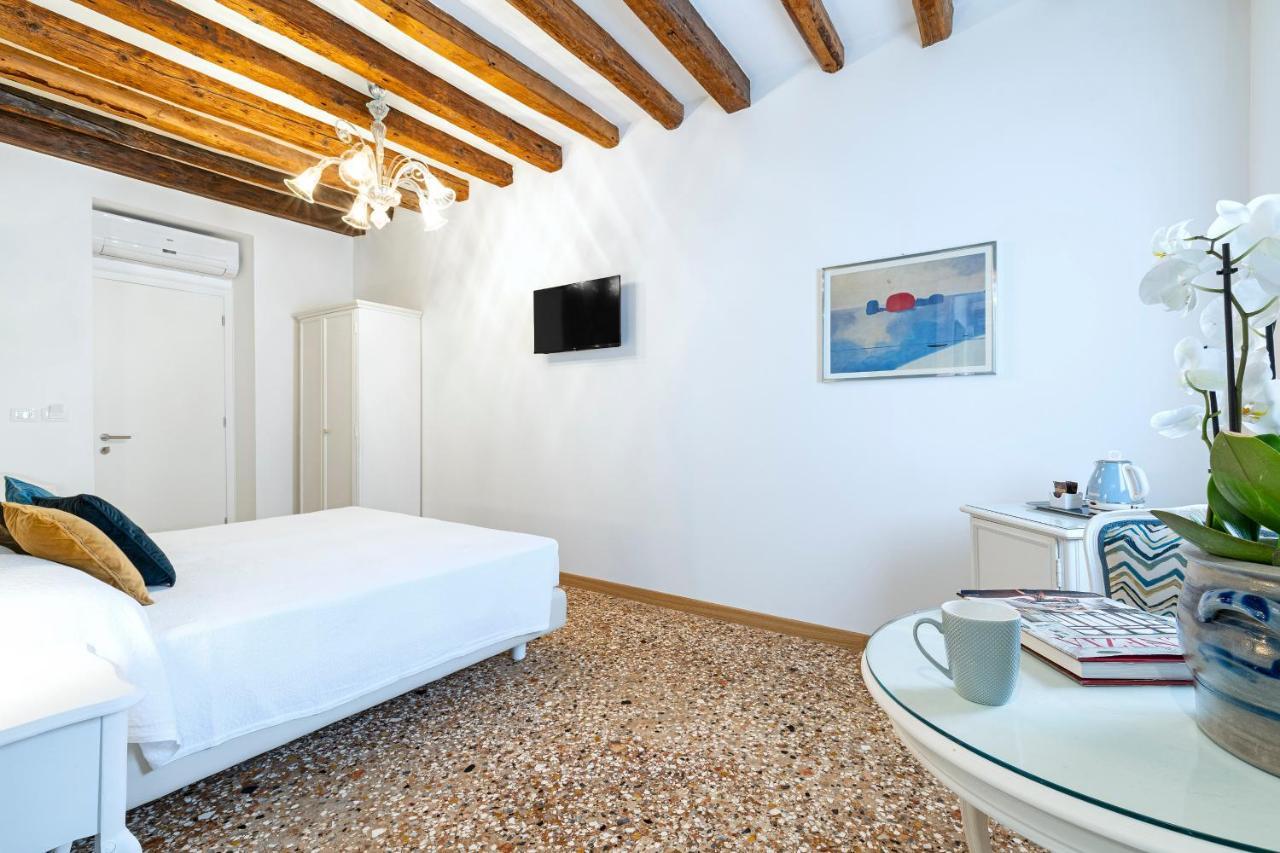 Hotel Residenza San Silvestro Venecia Exterior foto